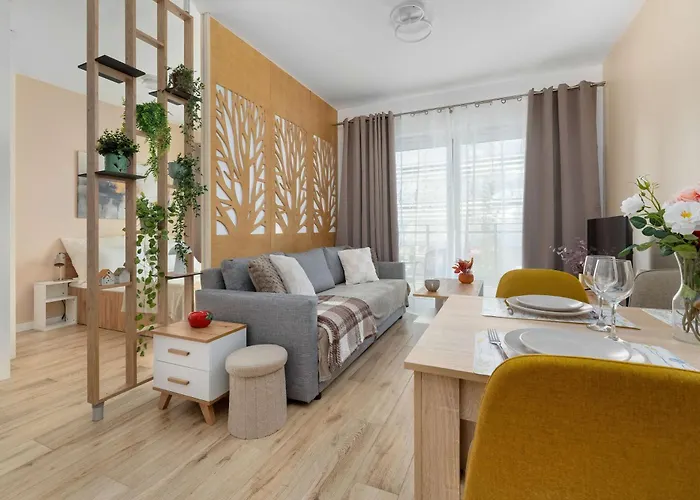 Cosy In Near The River With Parking And Balcony By Renters *